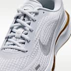 Nike Journey Run Kadın Yol Koşu Ayakkabısı