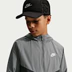 Wodoodporna kurtka z kapturem dla dużych dzieci Nike Sportswear Windrunner