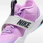 Nike Team Hustle D 12 Older Kids' Basketball Shoes