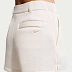 Midjehöga skräddade shorts Nike Pregame Fleece lös passform för kvinnor