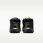 LeBron Witness 8 Basketball Shoes