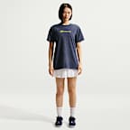 Nike Sportswear Classic 女款寬版 T 恤