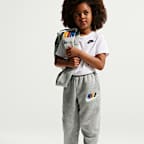 Pantalones de entrenamiento para niños talla pequeña Nike Club Chenille