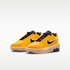 LeBron Witness 9-basketballsko til store børn