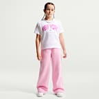 Nike Sportswear Older Kids' (Girls') T-Shirt