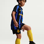 Inter Milan 2026/27 Stadyum İç Saha Nike Dri-FIT Genç Çocuk Futbol Taraftar Şortu