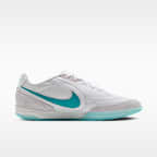 Nike Tiempo Streetgato Indoor/Court Low-Top Soccer Shoes