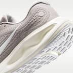 Nike Journey Run Men's Road Running Shoes