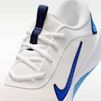 Nike Omni Multi-Court Older Kids' Indoor Court Shoes