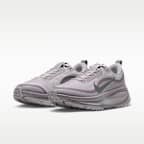 Nike Vomero 18 GORE-TEX Zapatillas de running impermeables para asfalto con elementos de diseño reflectante - Mujer