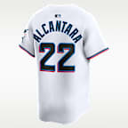 Jersey Nike Dri-FIT ADV de la MLB Limited para hombre Sandy Alcántara Miami Marlins