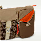Nike ACG "DAYMAX" Crossbody Bag (3L)