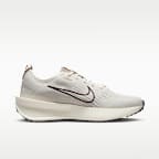 Nike Interact Run Women's Road Running Shoes