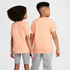 Nike Sportswear Older Kids' T-Shirt