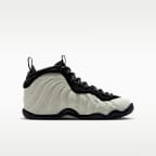 Nike Little Posite Pro Premium Older Kids' Shoes