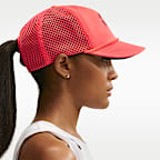 Gorra Dri-FIT sin estructura Happy Pace Nike Pro