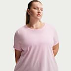 Nike Sportswear Club Essentials Women's T-Shirt (Plus Size)