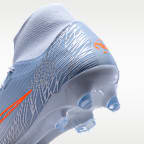 รองเท้าสตั๊ดฟุตบอลหุ้มข้อสูงสำหรับหลายพื้นผิว Nike United Mercurial Superfly 11 Academy
