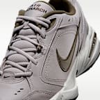 나이키 에어 모나크 IV 남성 운동화