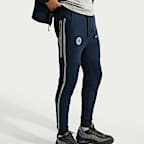Chelsea F.C. Tech Fleece Men's Nike Football Joggers