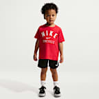 Nike Football Field Sport T-Shirt (jüngere Kinder)