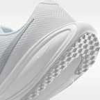 Nike Revolution 8 Women's Road Running Shoes (Wide)