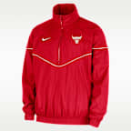 Chicago Bulls Courtside Windrunner Men's Nike NBA Anorak Jacket