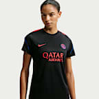 Haut de foot à manches courtes Nike Football Dri-FIT Paris Saint-Germain Strike pour femme