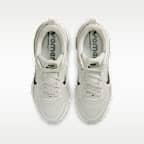 Nike Vomero 18 Big Kids' Road Running Shoes