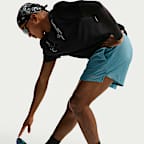 Nike Stride Aero-FIT 13 cm-es, belső rövidnadrággal bélelt férfi futórövidnadrág