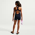 Traje de baño con piernas y espalda deportiva para niña talla grande Nike Swim HydraStrong