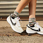 Tenis para mujer Nike Waffle Debut
