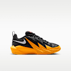 Tenis de básquetbol para niños grandes Nike S.T. Dynamite