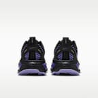 รองเท้าวิ่งโร้ดรันนิ่งผู้หญิง Nike Vomero 18