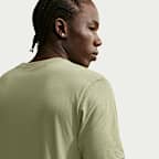 Nike Sportswear Men's Standard T-Shirt