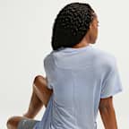 Γυναικεία κοντομάνικη μπλούζα Dri-FIT Nike One Relaxed