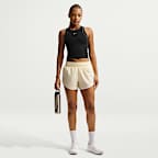 Nike One Shorts aus Webmaterial mit Futter (Damen)