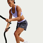 Shorts Dri-FIT de tiro medio de 10 cm para mujer Nike Attack