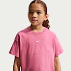 Nike Sportswear Essential Older Kids' (Girls') T-Shirt