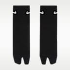 Nike Everyday Plus Lightweight Ankle Split-Toe Socks
