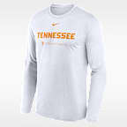 Playera universitaria de manga larga Nike Dri-FIT para hombre Tennessee Courtside Basketball Shootaround Legend