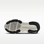 Nike Vomero 18 Women's Road Running Shoes (Extra Wide)