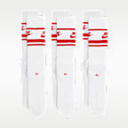 Nike Sportswear Dri-FIT Everyday Essential Crew Socks (3 Pairs)