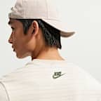 Nike Sportswear 男款條紋 T 恤