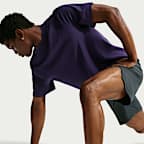 Nike Primary Dri-FIT multifunctionele herentop met korte mouwen