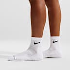 Nike Everyday Elevated Ankle Socks (3 Pairs)