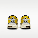 Nike Air Max Moto 2K Women's Shoes with Reflective Accents