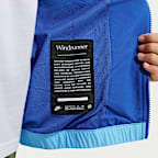Nike Sportswear Windrunner Older Kids' Hooded Repel Jacket