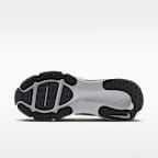รองเท้าวิ่งโร้ดรันนิ่งผู้ชาย Nike Vomero 18