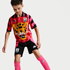 Nike x LEGO® Collection Older Kids' Aero-FIT Football Shorts